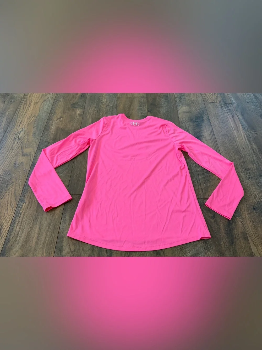 Under Armour Hot Pink Long Sleeve Logo Top Youth Size  Large